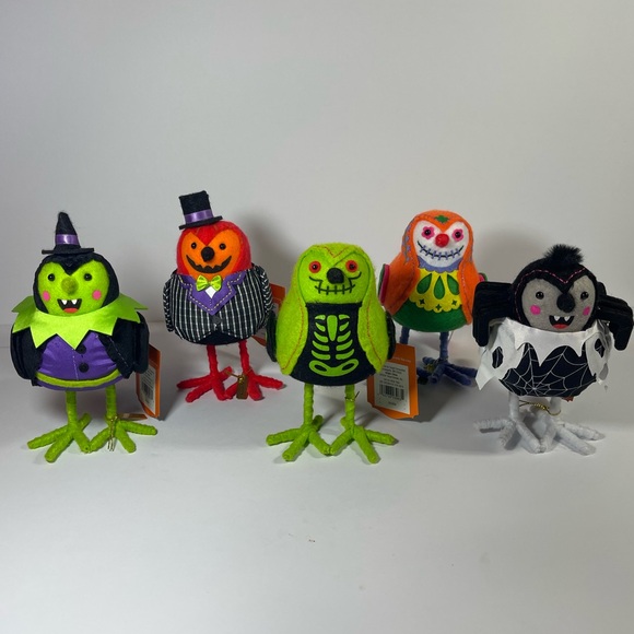 NWT (5) Target Hyde and EEK! Feathery Friends Vibrant...